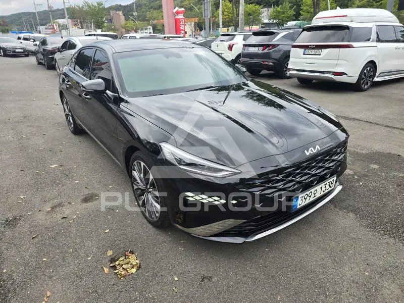 2022 KIA K8