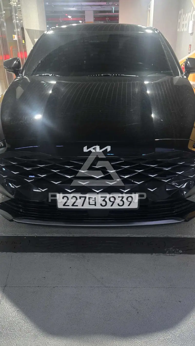 2022 KIA K8