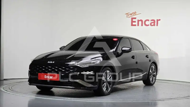 2022 KIA K8