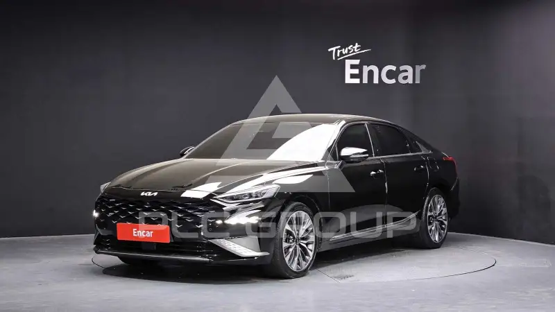 2022 KIA K8