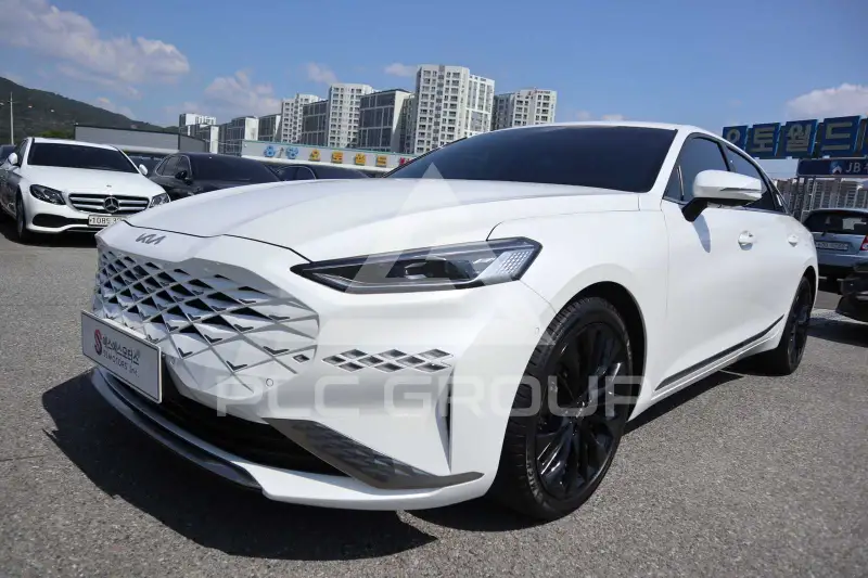 2022 KIA K8