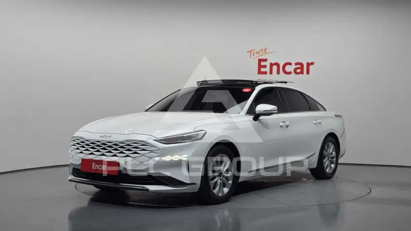 2022 KIA K8