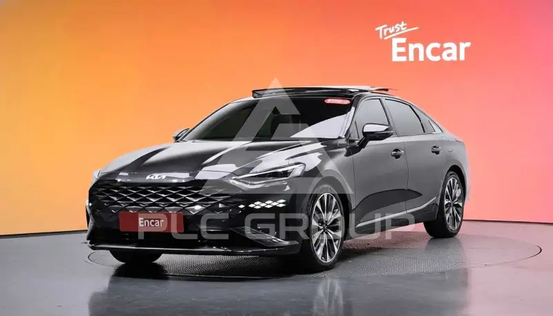 2022 KIA K8
