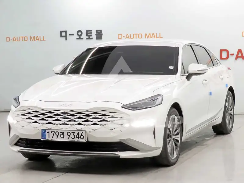 2022 KIA K8