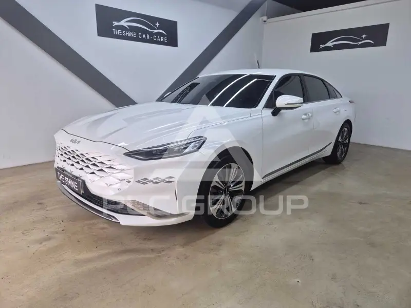 2022 KIA K8