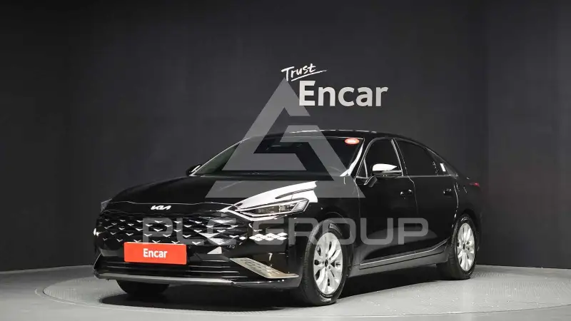 2022 KIA K8