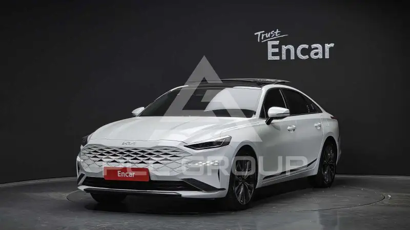 2022 KIA K8