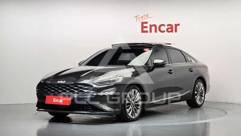 2022 KIA K8