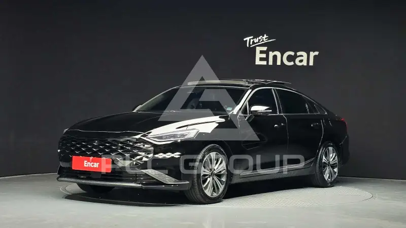 2022 KIA K8