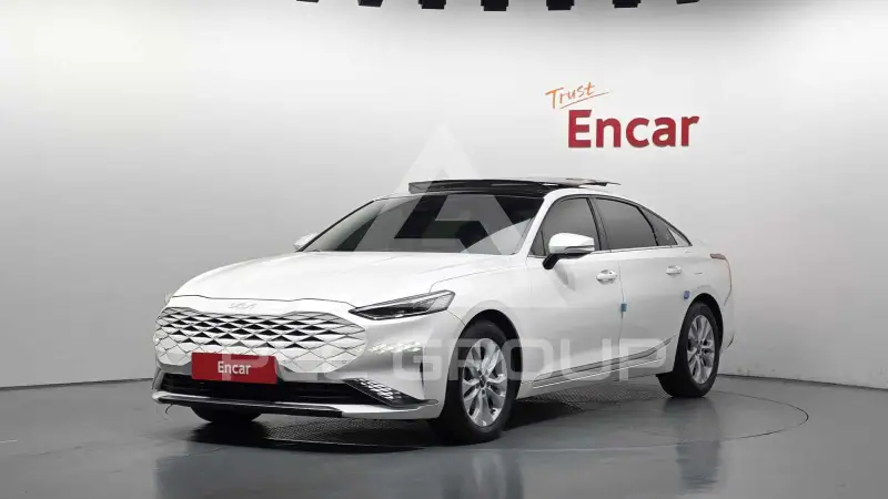 2022 KIA K8