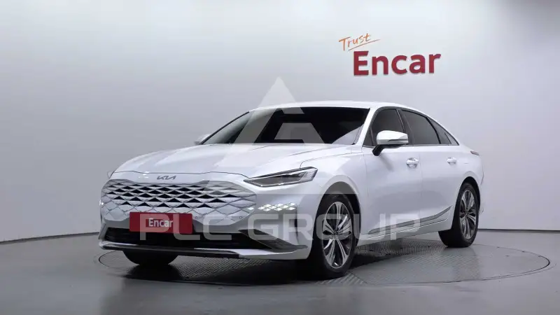 2022 KIA K8