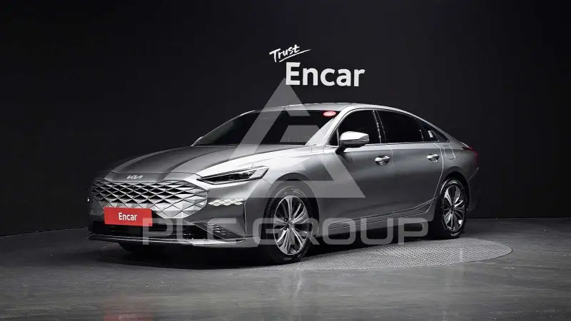 2022 KIA K8