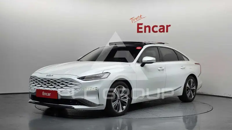 2022 KIA K8
