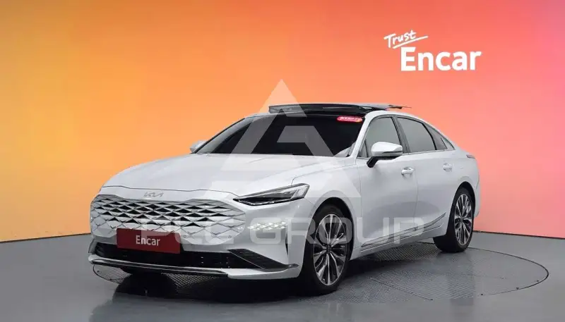 2022 KIA K8