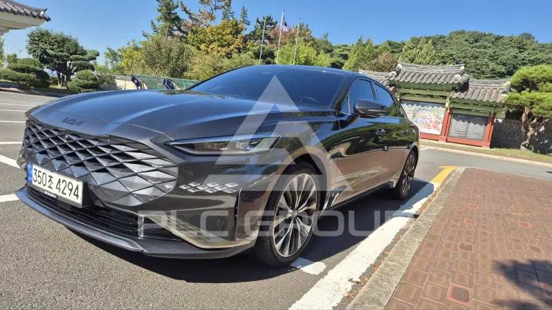 2022 KIA K8