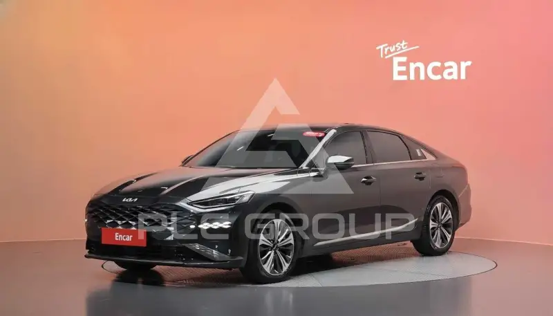 2022 KIA K8