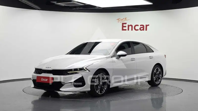 2022 KIA K5