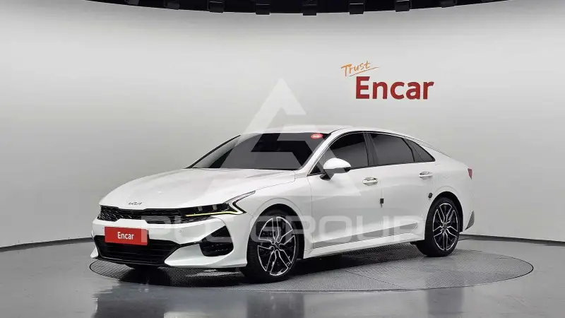 2022 KIA K5