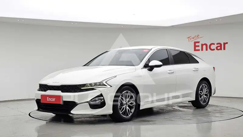 2022 KIA K5
