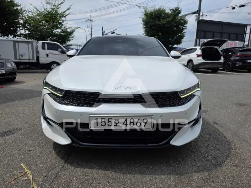2022 KIA K5
