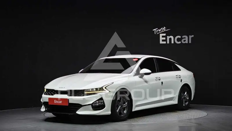 2022 KIA K5