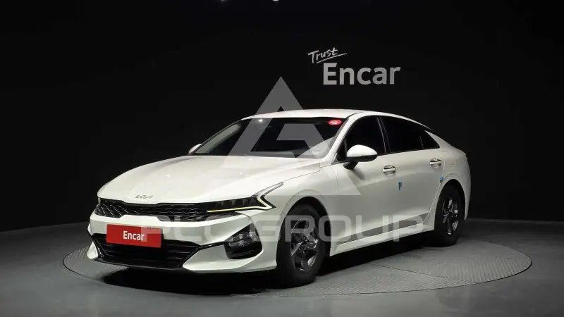 2022 KIA K5