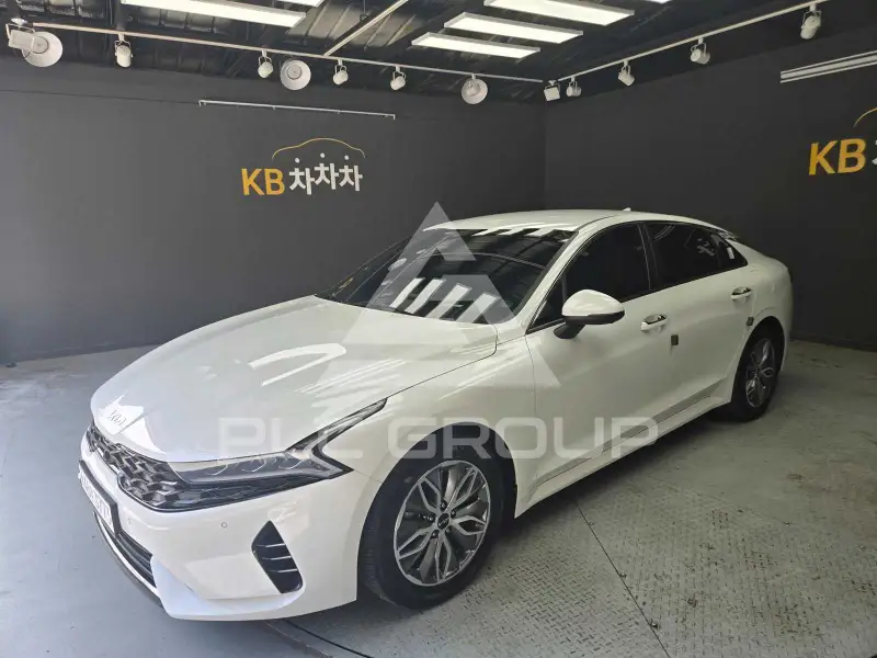 2022 KIA K5