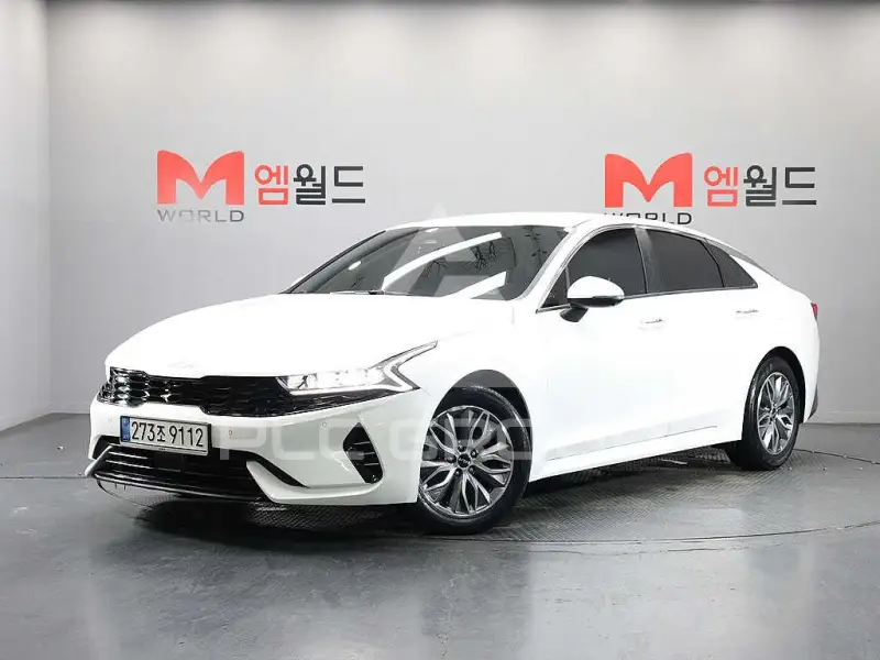 2022 KIA K5