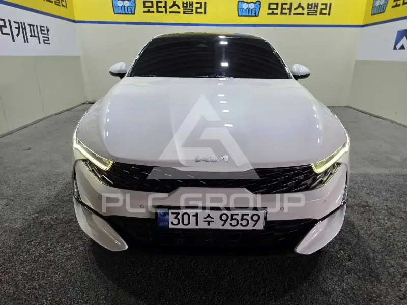 2022 KIA K5