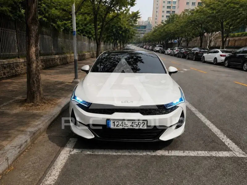 2022 KIA K5