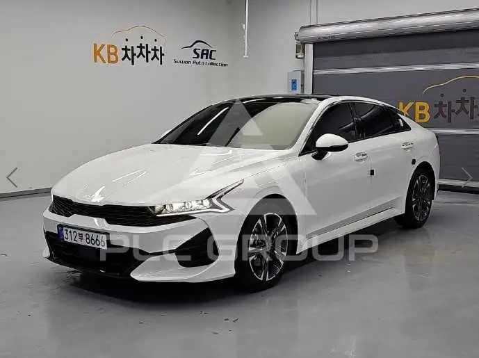 2022 KIA K5