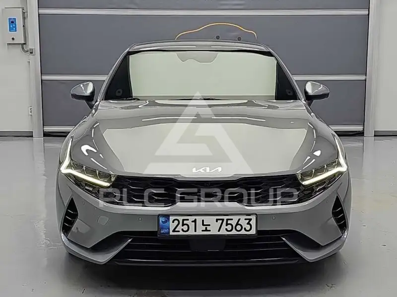 2022 KIA K5