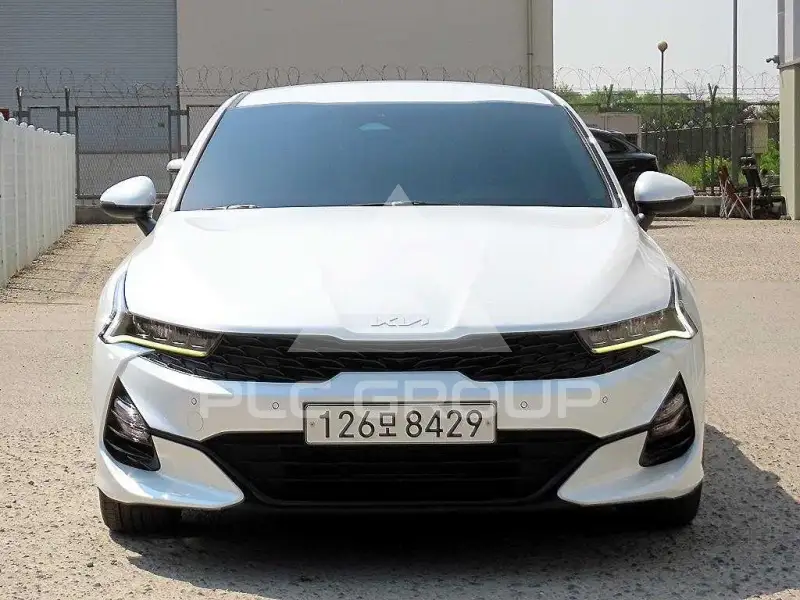 2022 KIA K5