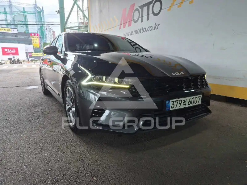 2022 KIA K5