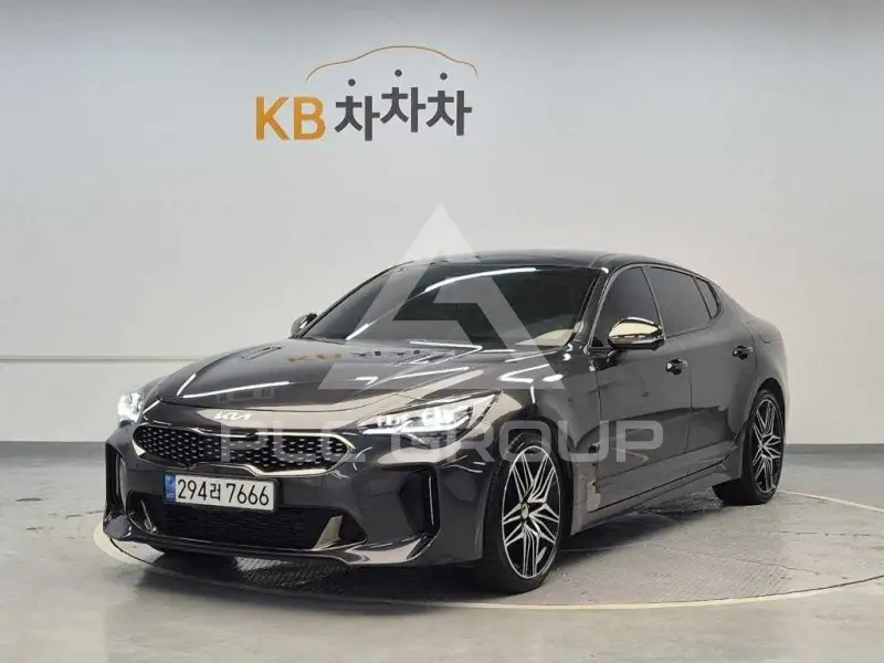 2022 KIA Stinger