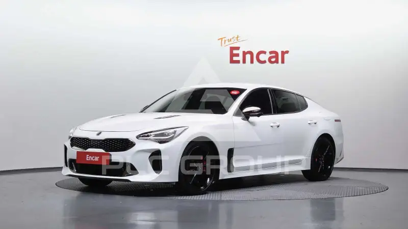 2022 KIA Stinger