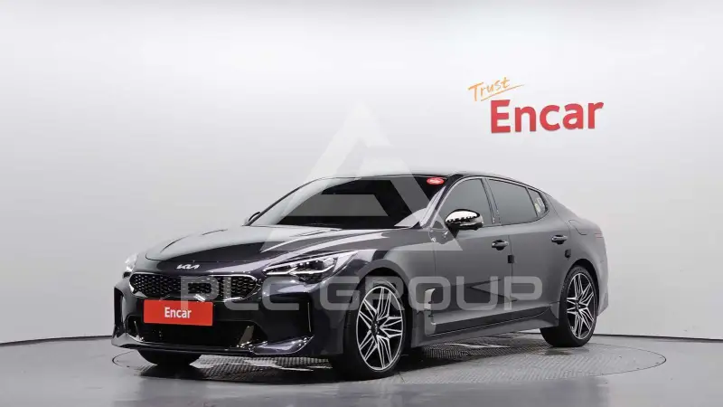 2022 KIA Stinger