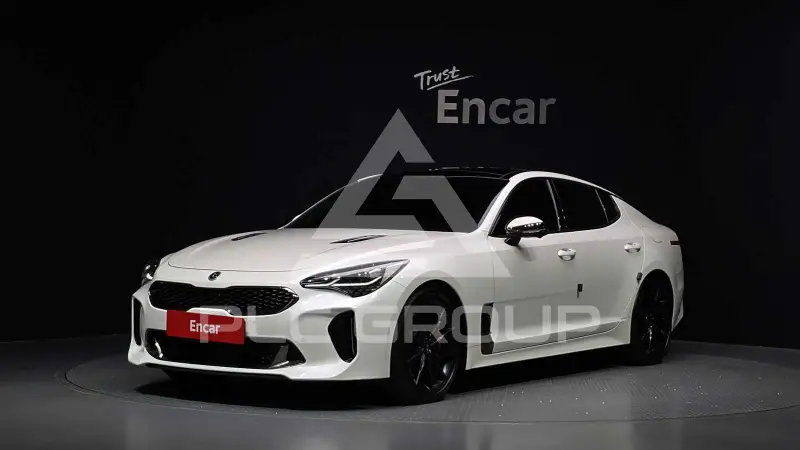 2022 KIA Stinger