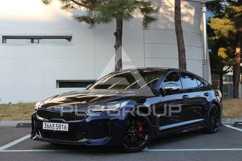 2022 KIA Stinger