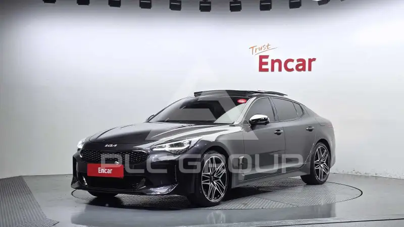 2022 KIA Stinger