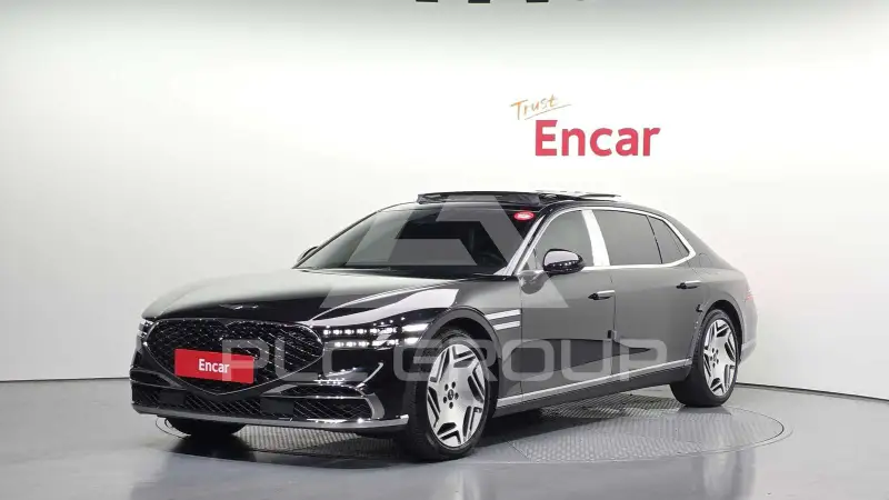2022 Genesis G90