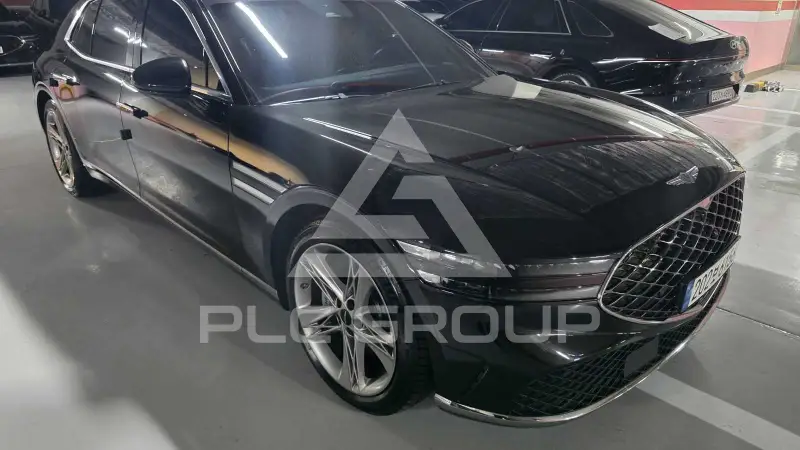 2022 Genesis G90
