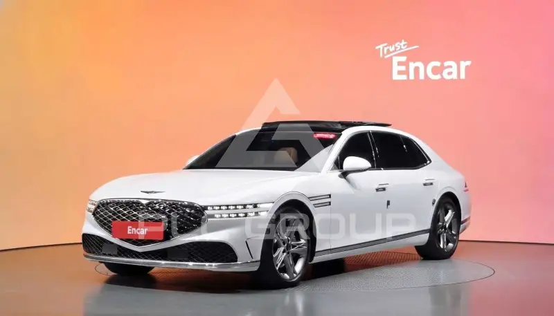 2022 Genesis G90