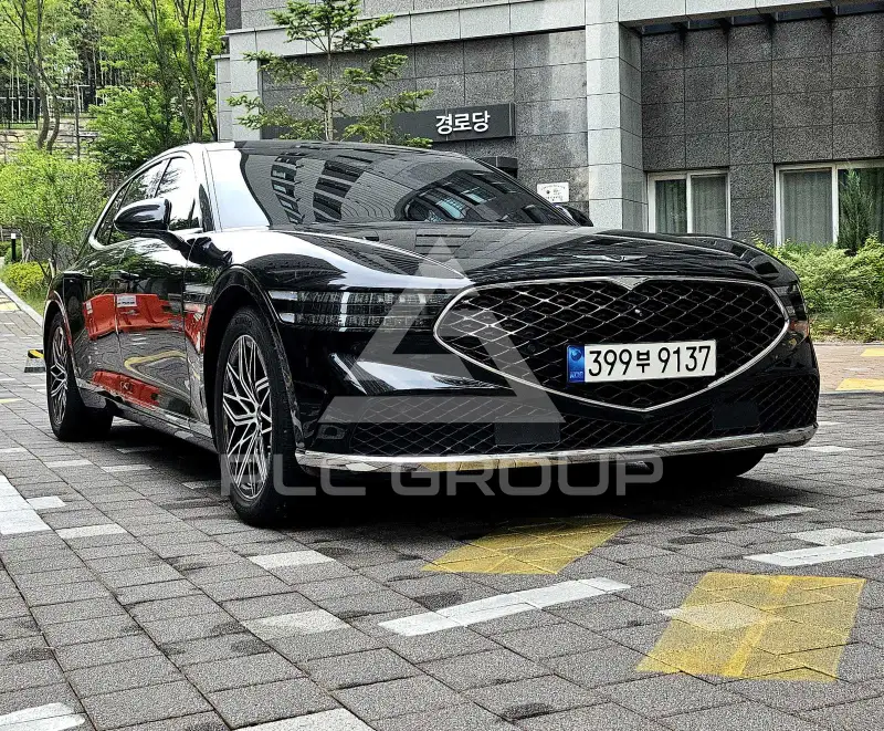 2022 Genesis G90