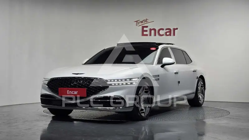 2022 Genesis G90