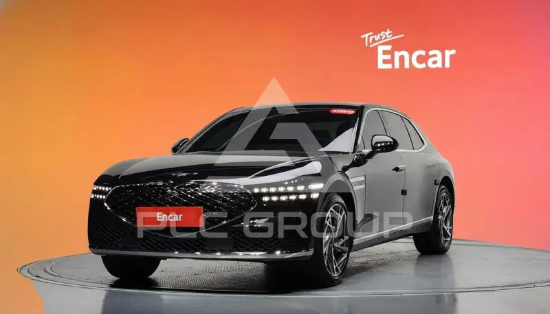 2022 Genesis G90