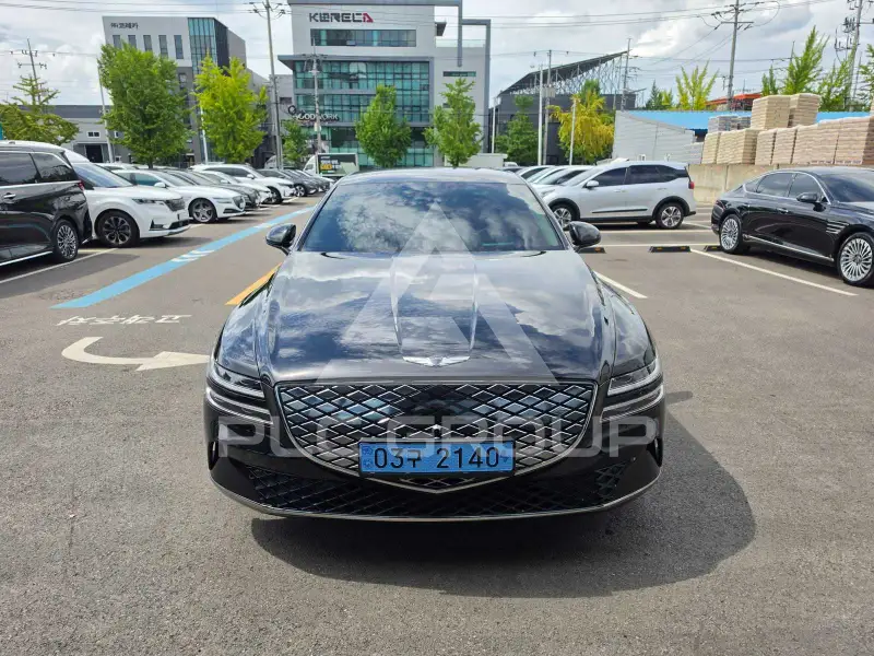 2022 Genesis G80