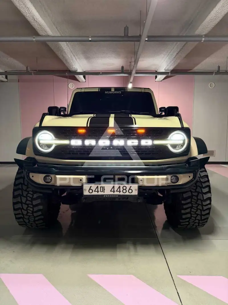 2022 Ford BRONCO