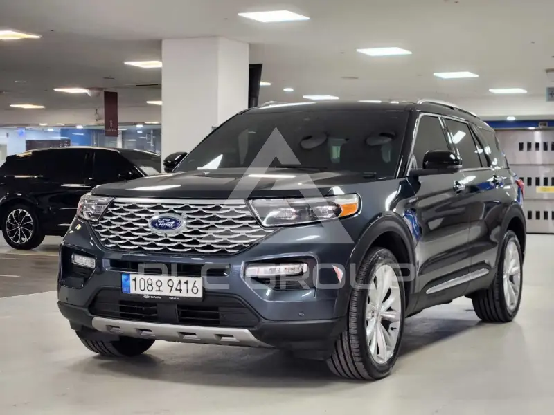 2022 Ford Explorer