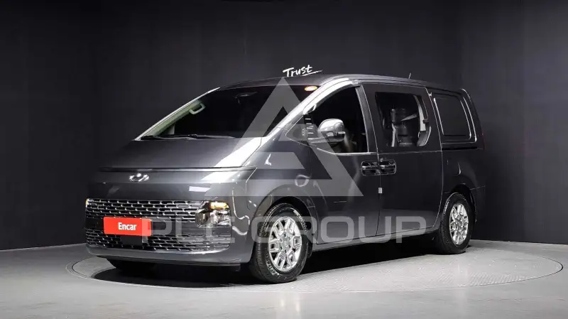 2022 Hyundai Staria